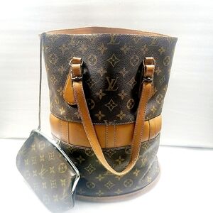 Louis Vuitton Epi Shoulder Bag